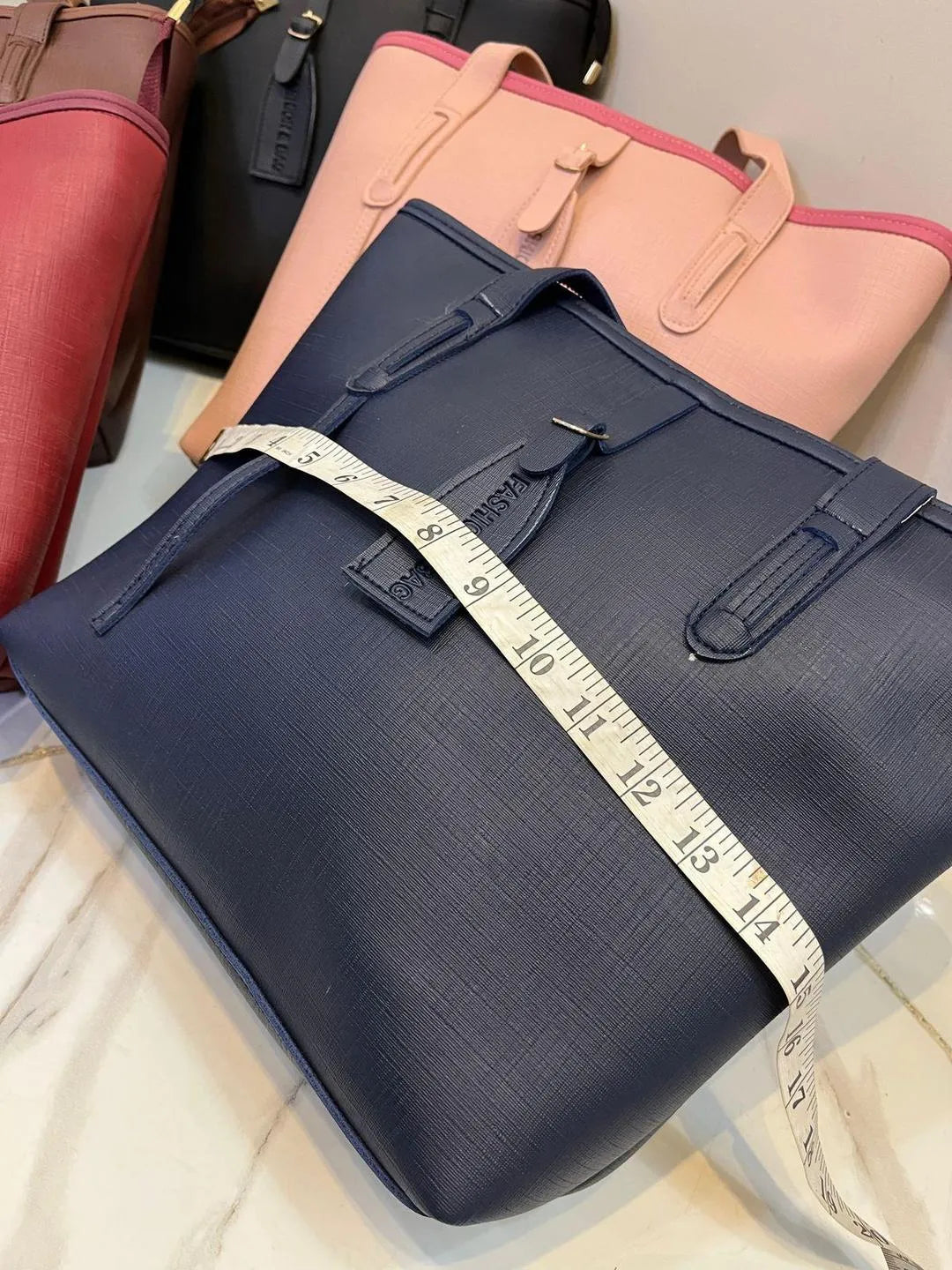 Stylish Girl's 3 Pcs Rexine Hand Bag Set - Plain Pattern